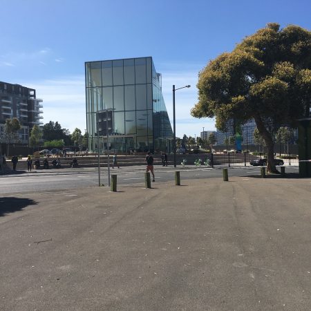 Green Square library is just across the four and a half lane Botany Road from the Green Square Station. I wants to cross, but I am not supposed to. Strangely the authorities forgot to finish the fencing that would make its isolation complete.